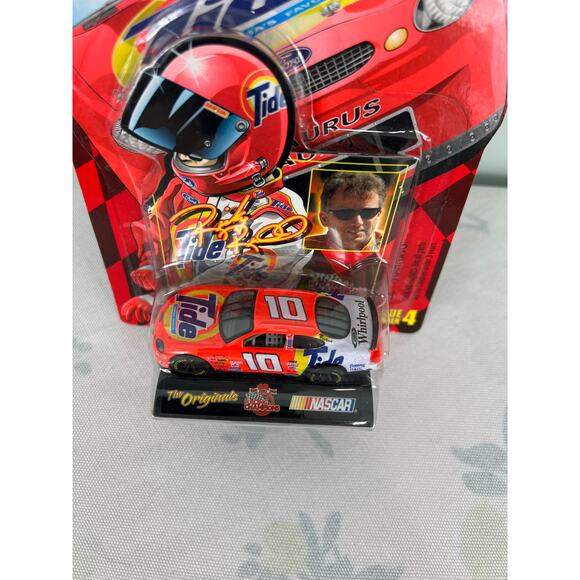 NWT Vintage Nascar 1:64 Die Cast The Originals Issue #4 Tide Car Ricky Rudd - Picture 2 of 3